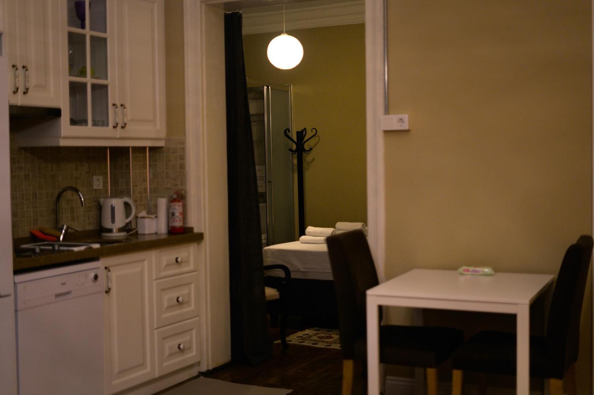 Agus Flats Galata Appartement Istanboel